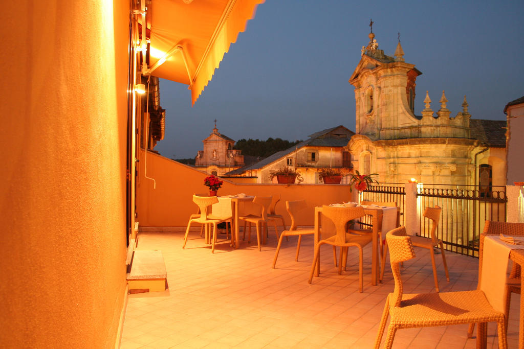 Hotel Conte Ruggero Serra San Bruno Exterior photo