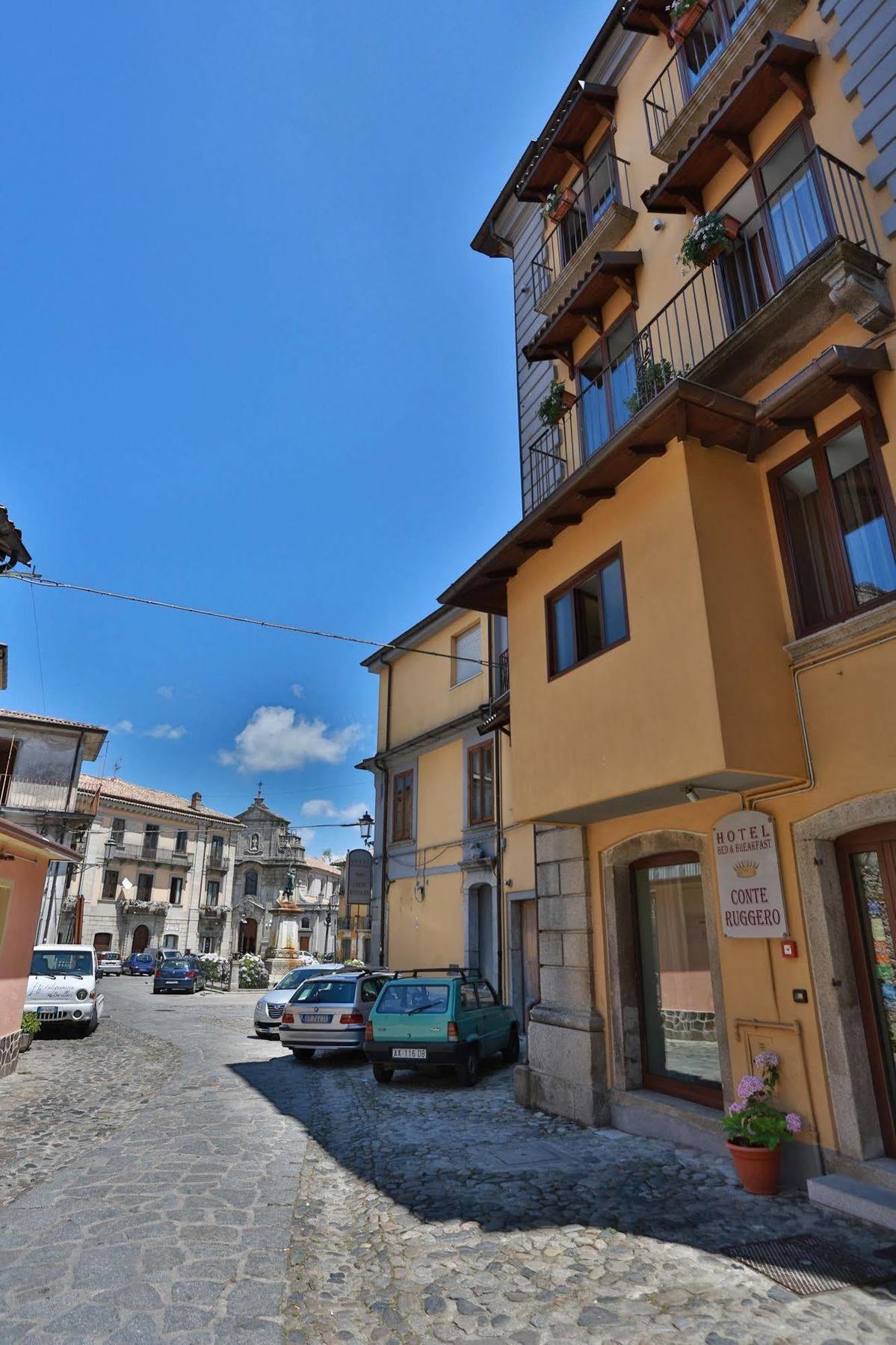 Hotel Conte Ruggero Serra San Bruno Exterior photo